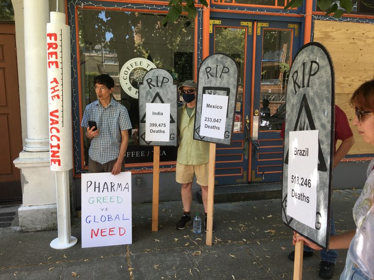 Protesters demonstrated outside the German House in Seattle over the weekend. (Washington Fair Trade Coalition) Protesters demonstrated outside the German House in Seattle over the weekend.