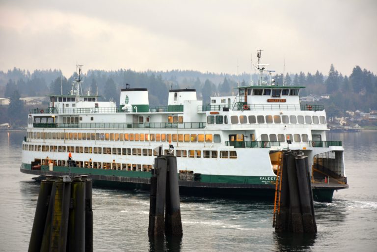 A Washington State ferry sailing into Bremerton